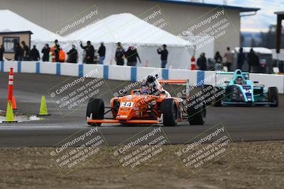 media/Nov-16-2025-CalClub SCCA (Sun) [[2975c16dfc]]/Group 5/Turn 1/